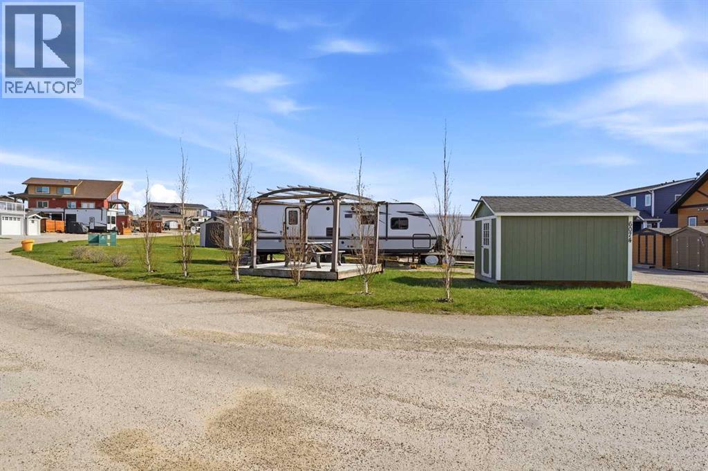 6074, 25054 South Pine Lake Road, Rural Red Deer County, Alberta  T0M 1R0 - Photo 22 - A2346398