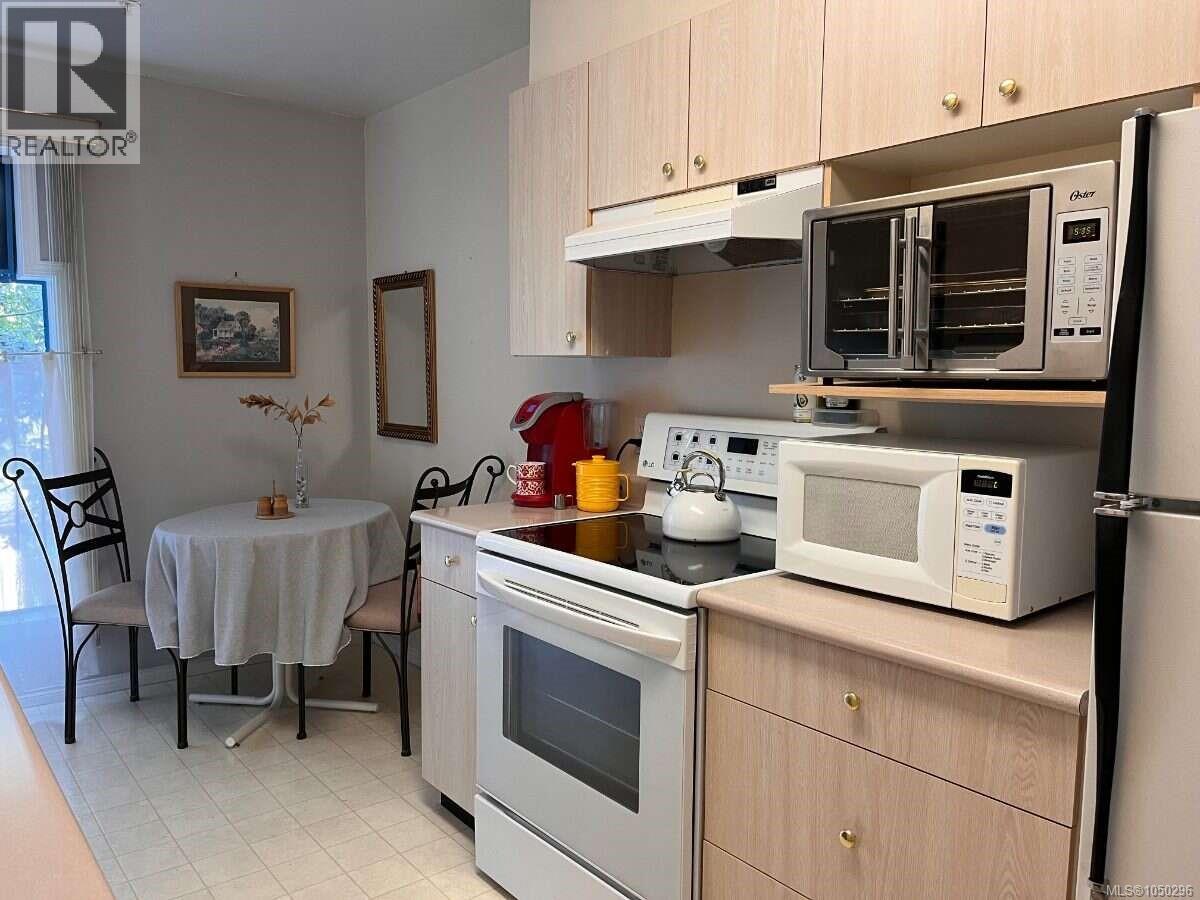 402 1063 Southgate St, Victoria, British Columbia  V8V 1V5 - Photo 12 - 1050296