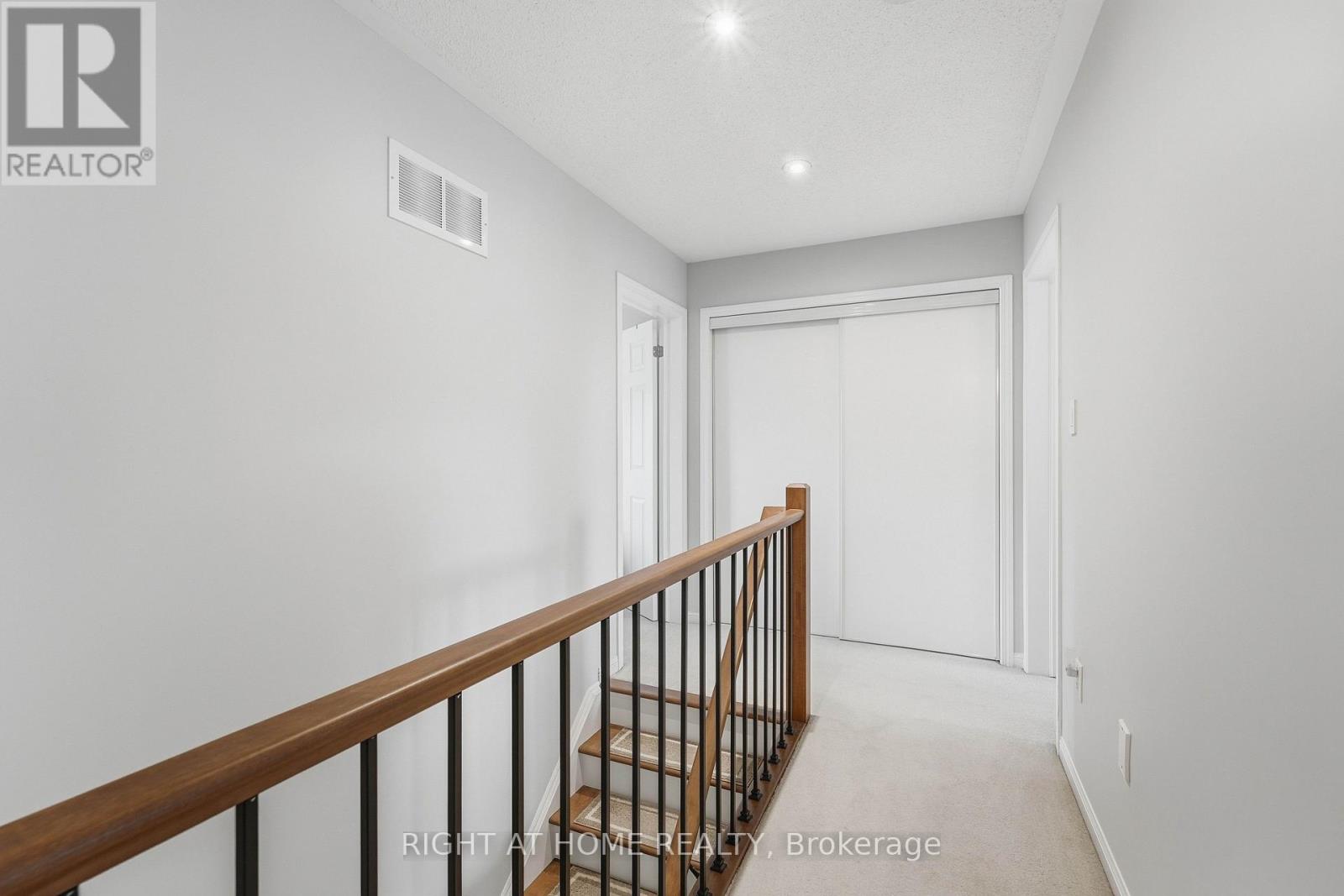 888 Jempson Path, Milton, Ontario  L9T 0Z5 - Photo 25 - W13806408