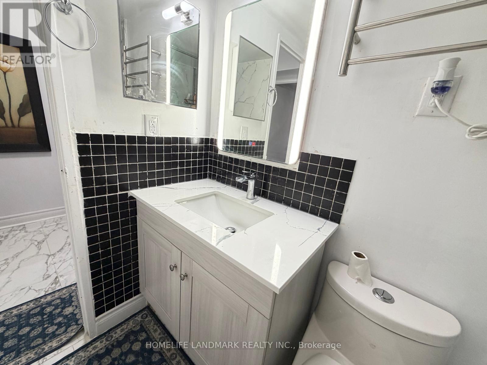 716 - 370 Dixon Road, Toronto, Ontario  M9R 1T2 - Photo 8 - W13806410