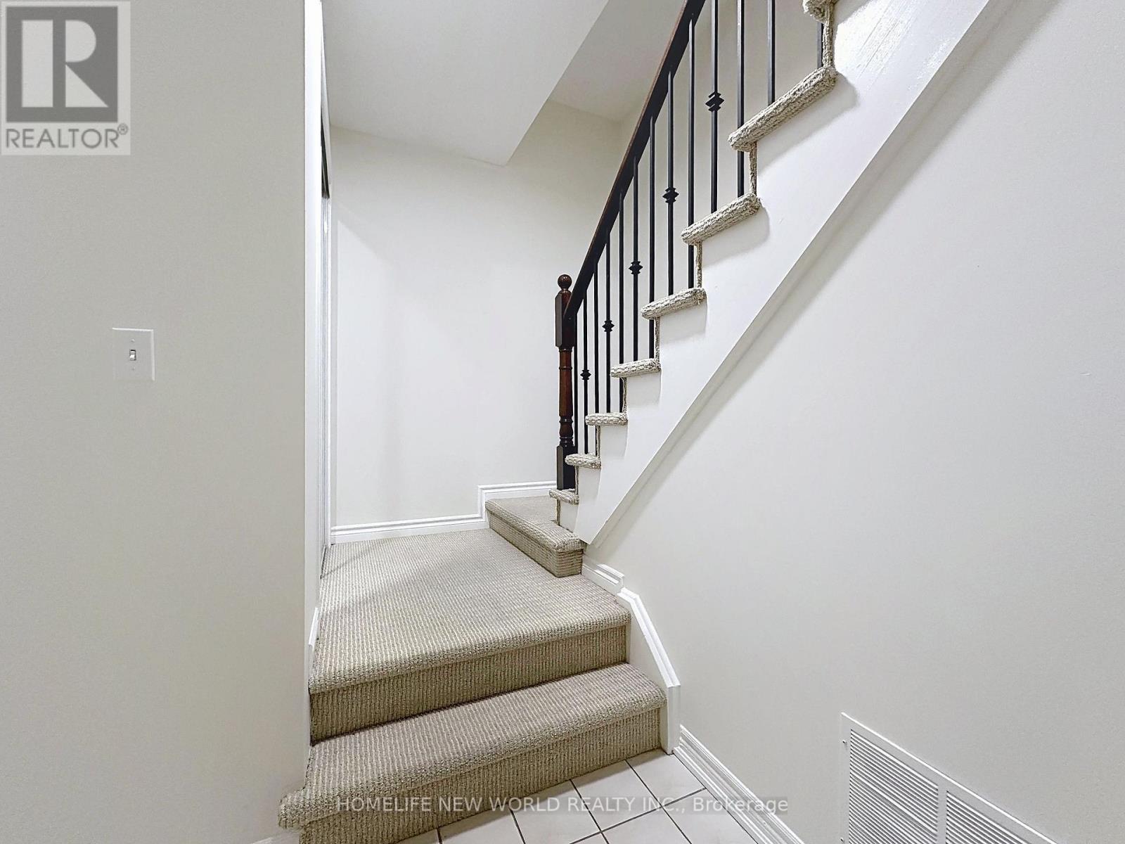 102 - 16 Humberstone Drive, Toronto, Ontario  M2N 7C1 - Photo 49 - C13806086