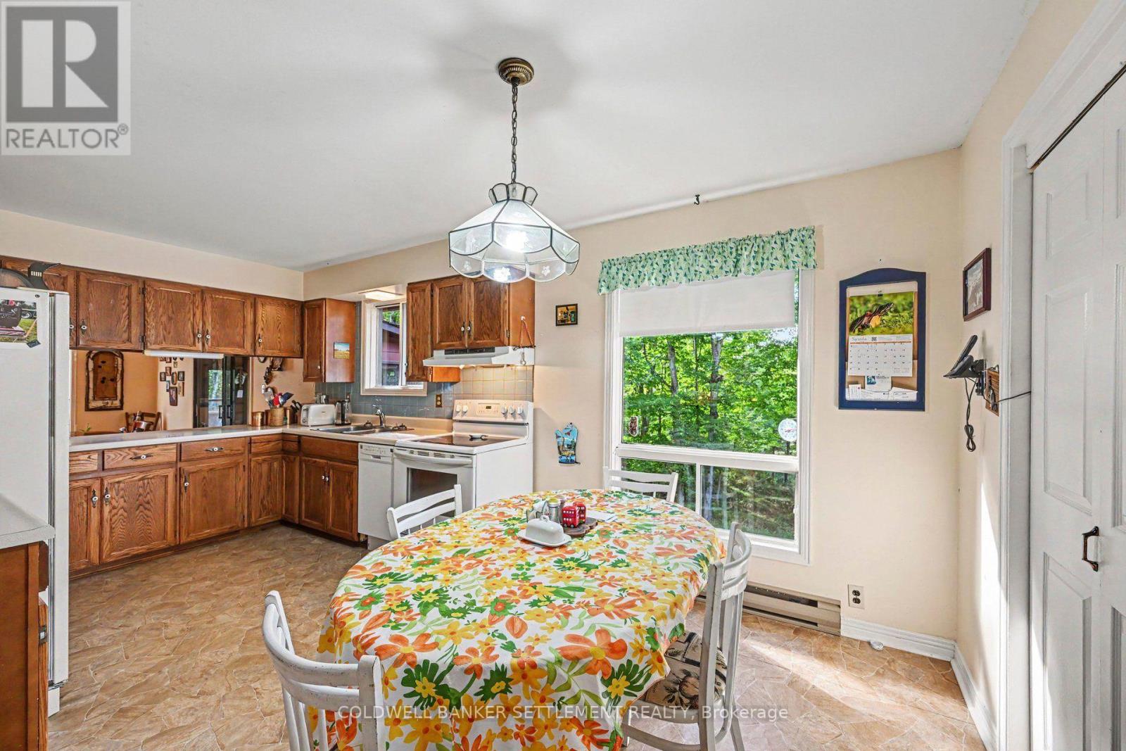 254 Lakewood Road, Tay Valley, Ontario  K7H 0C7 - Photo 8 - X13798584