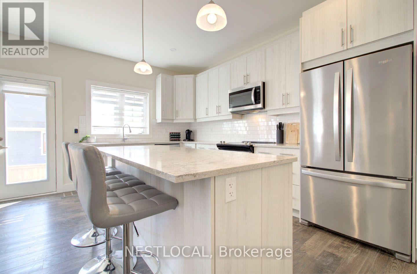 163 Courtland Street, Blue Mountains, Ontario  L9Y 5L7 - Photo 10 - X13806452