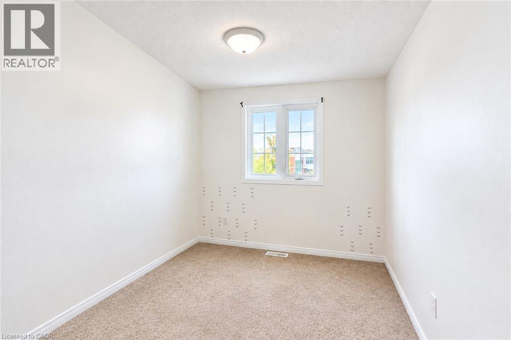 699 Laurelwood Drive, Waterloo, Ontario  N2V 2T8 - Photo 13 - 40850142