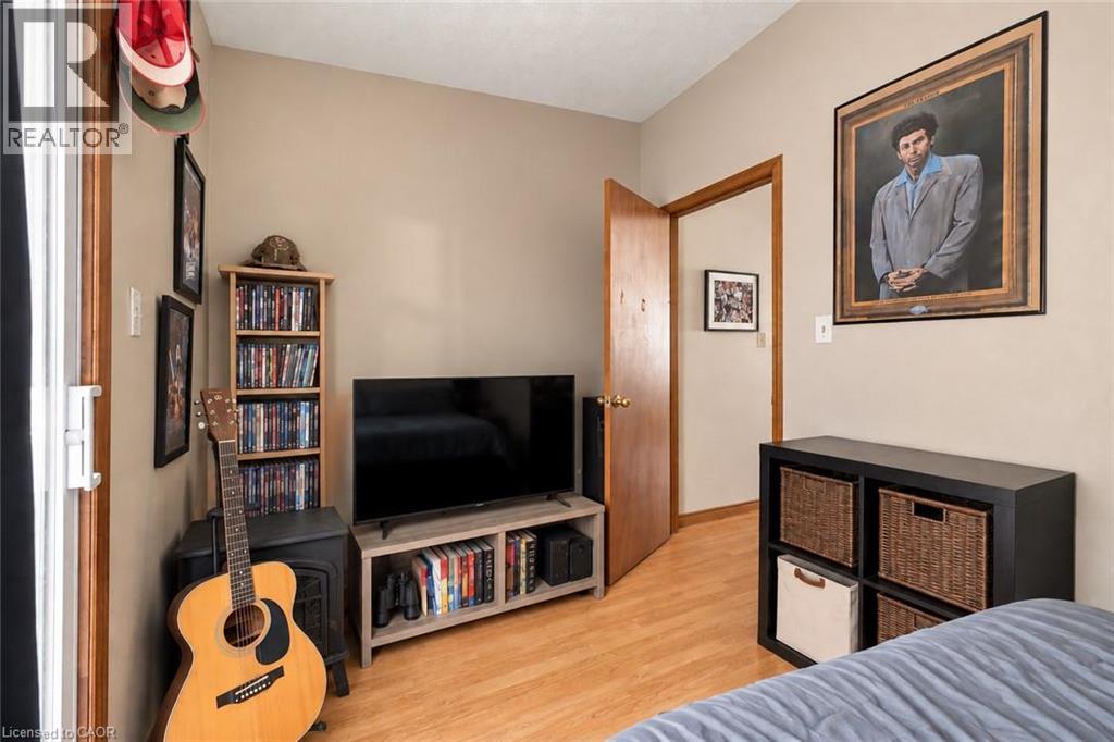 26 Renfrew Street E, Caledonia, Ontario  N3W 1E8 - Photo 11 - 40864649