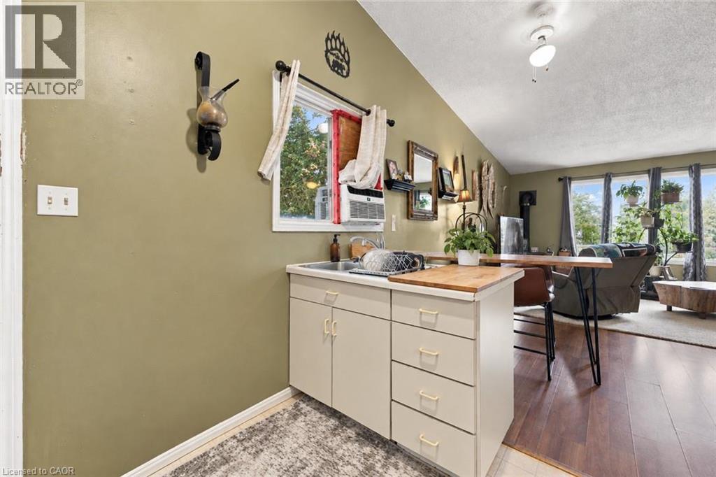 26 Renfrew Street E, Caledonia, Ontario  N3W 1E8 - Photo 37 - 40864649