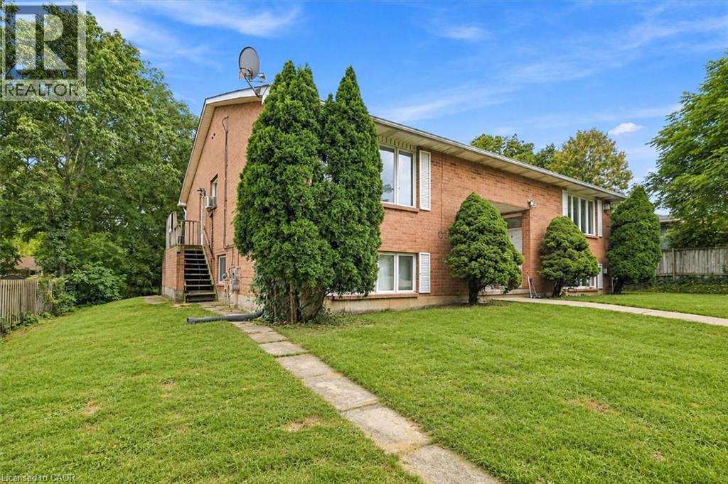 26 Renfrew Street E, Caledonia, Ontario  N3W 1E8 - Photo 4 - 40864649