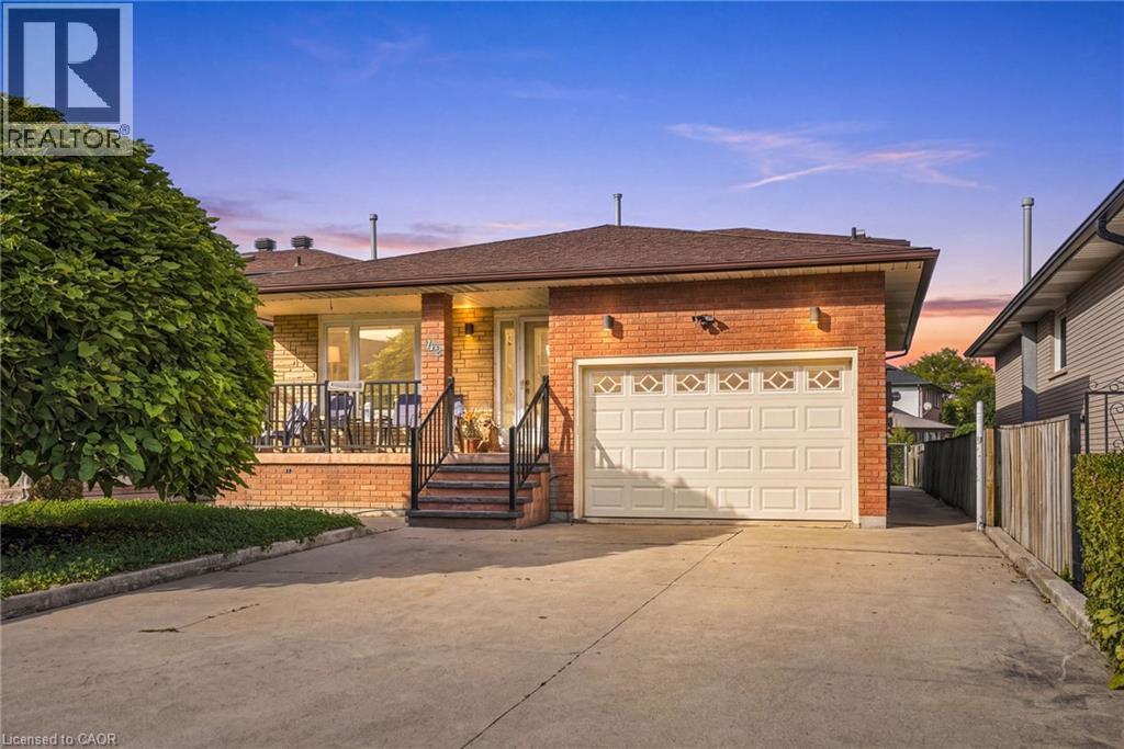 42 LASILA Court, Hamilton, Ontario