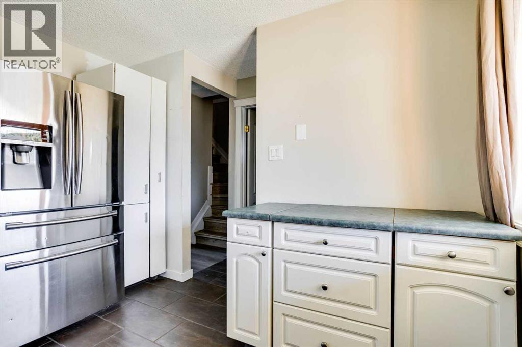 135 Grayling Crescent