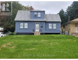 16 HORFIELD AVENUE, Toronto, Ontario
