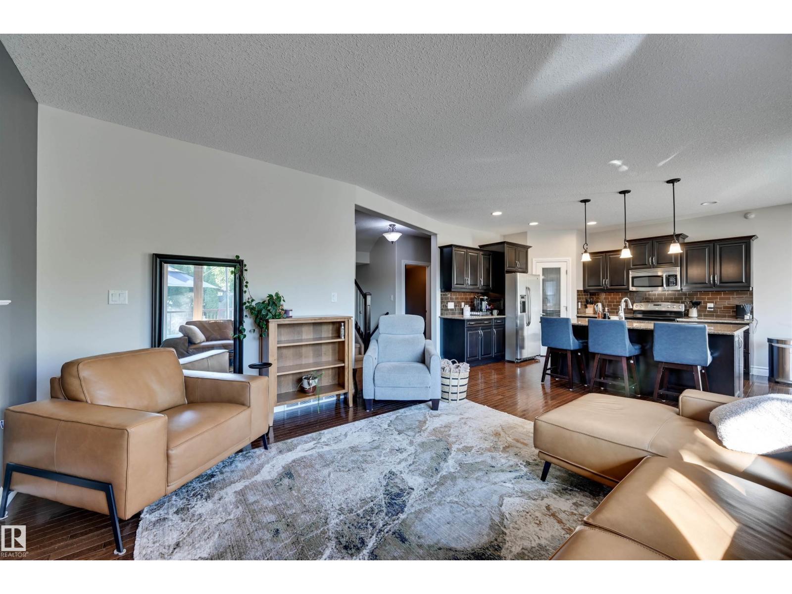 2203 WARRY LO SW