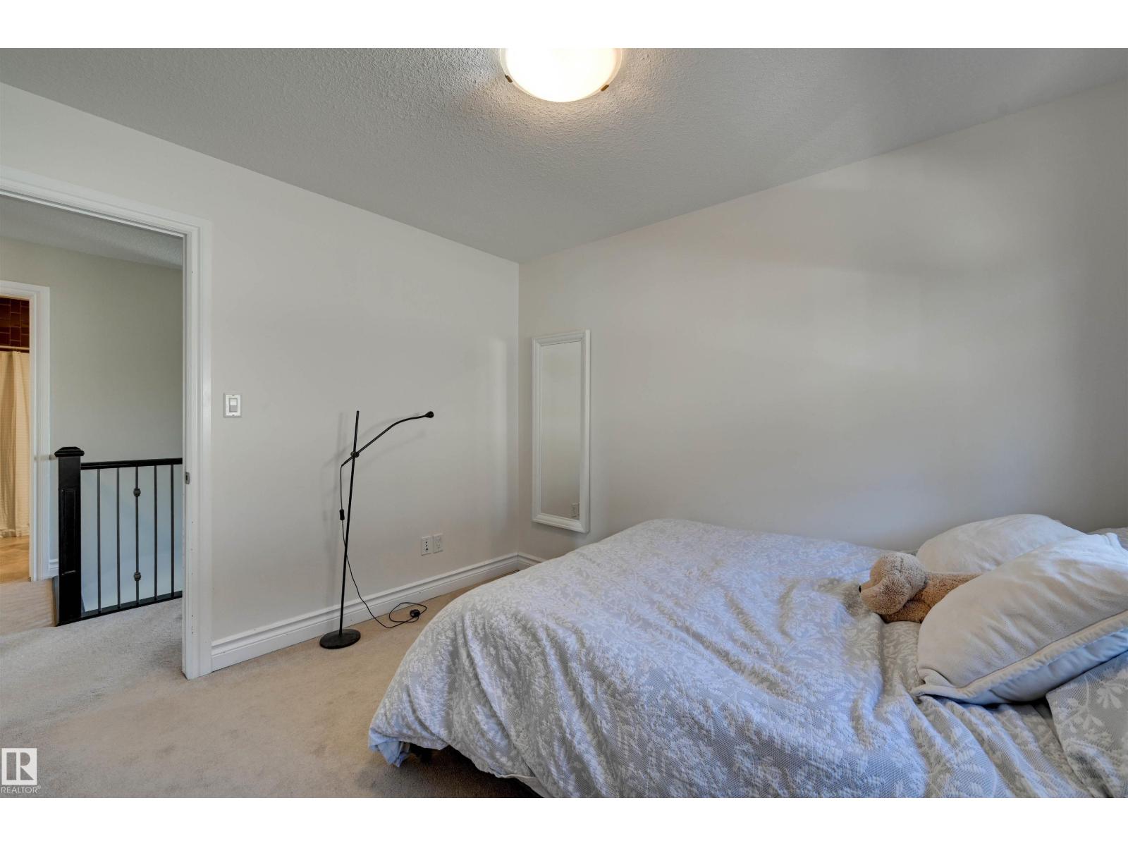 2203 WARRY LO SW