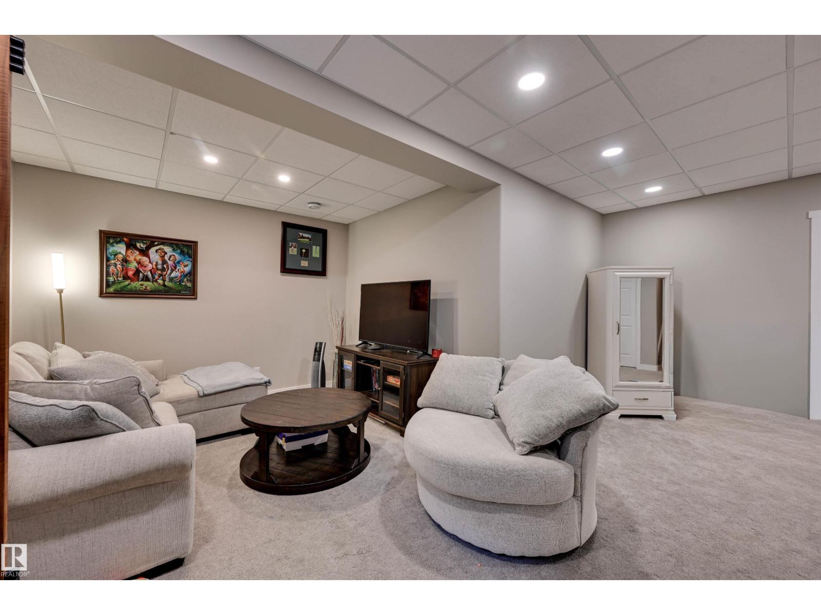 2203 WARRY LO SW