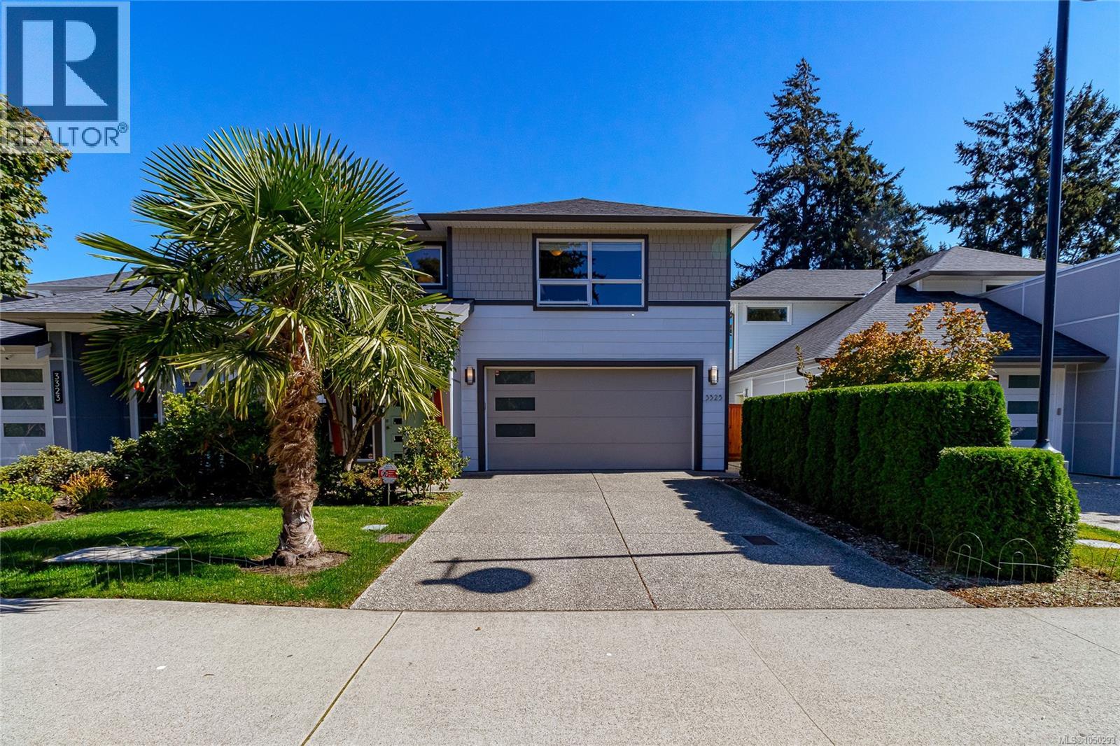 3325 Painter Rd Colwood British Columbia Canada V9C2H7 2