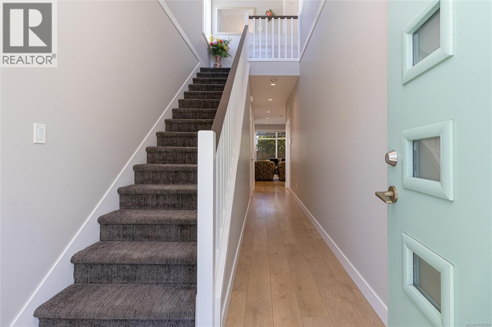 3325 Painter Rd Colwood British Columbia Canada V9C2H7 5