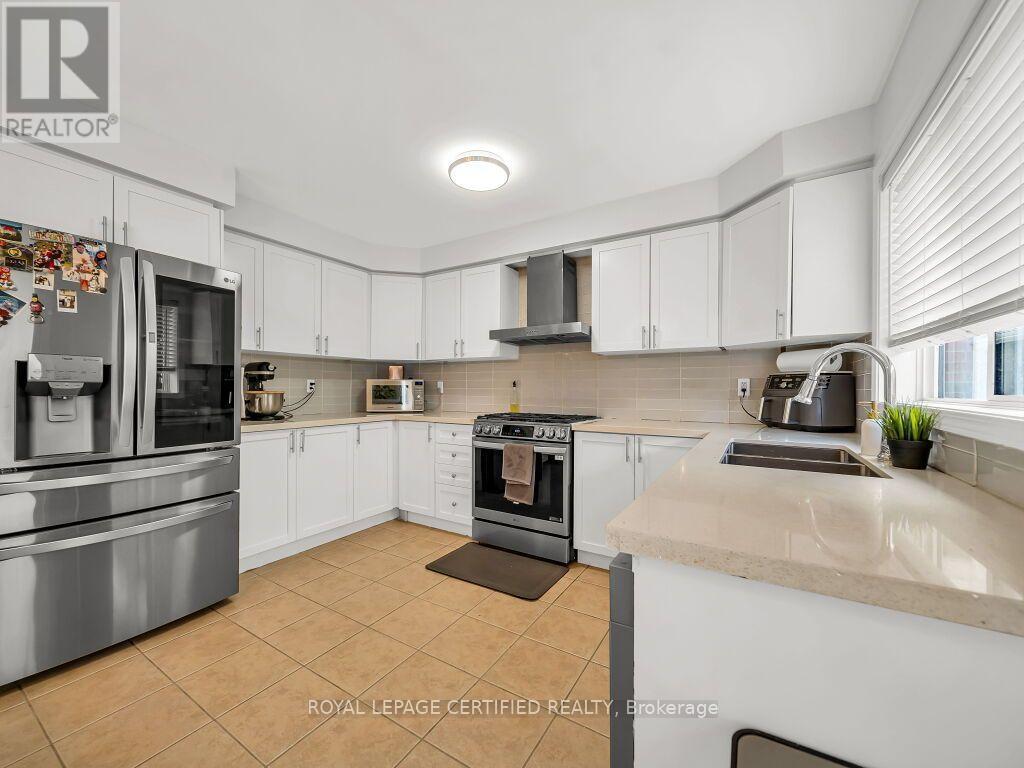 834 4 Line, Milton, Ontario  L9T 6M5 - Photo 10 - W13806494