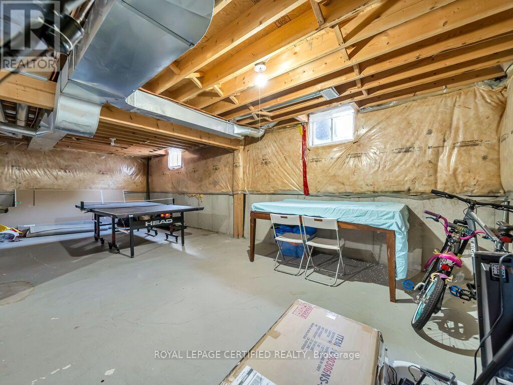 834 4 Line, Milton, Ontario  L9T 6M5 - Photo 28 - W13806494