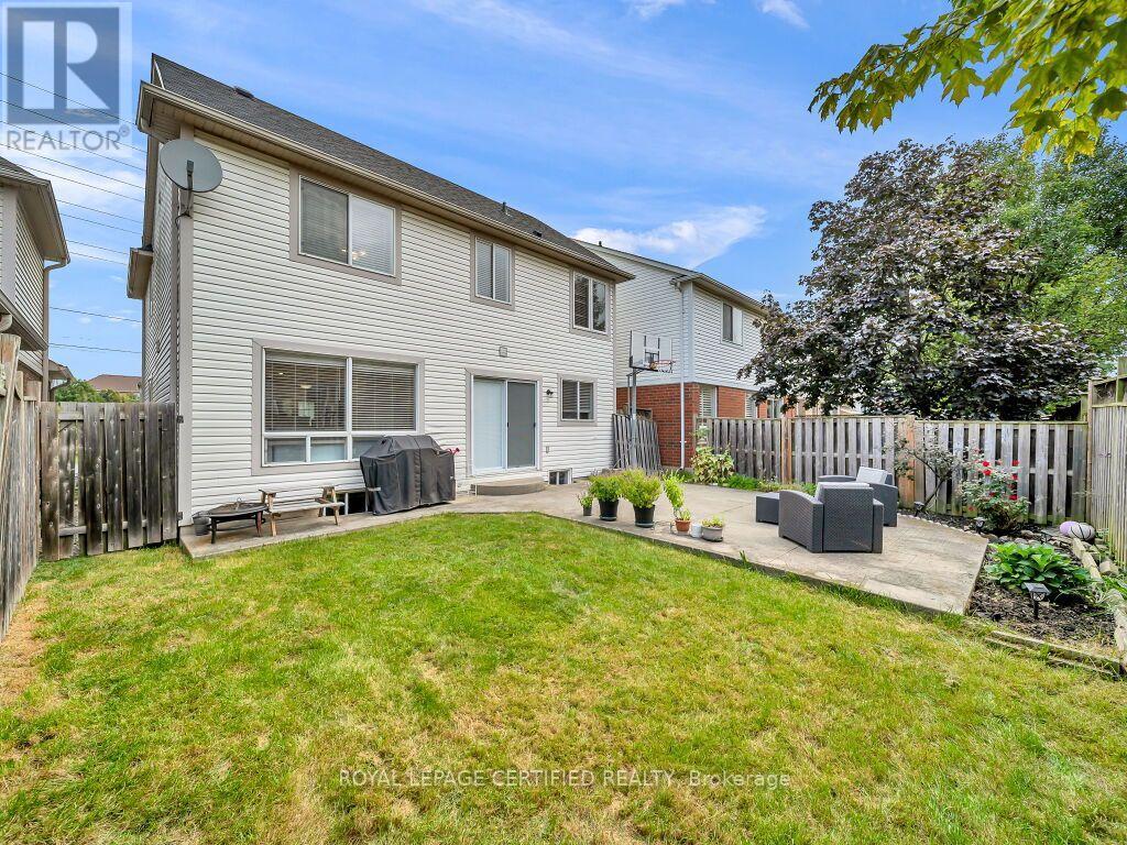 834 4 Line, Milton, Ontario  L9T 6M5 - Photo 31 - W13806494