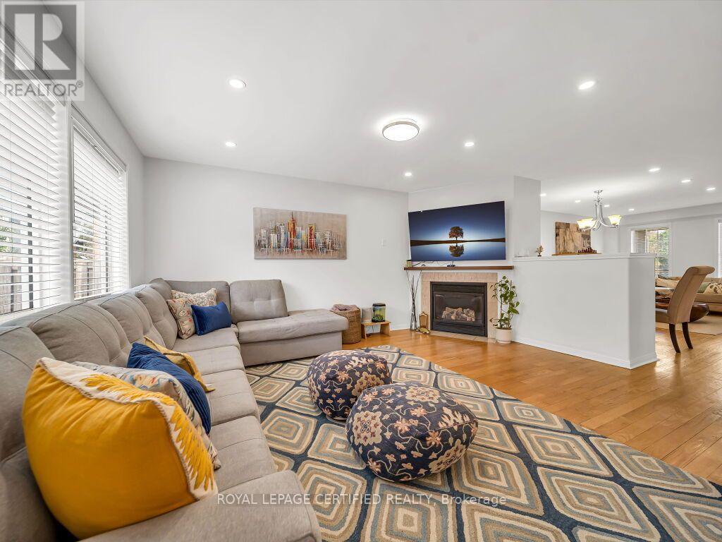 834 4 Line, Milton, Ontario  L9T 6M5 - Photo 7 - W13806494
