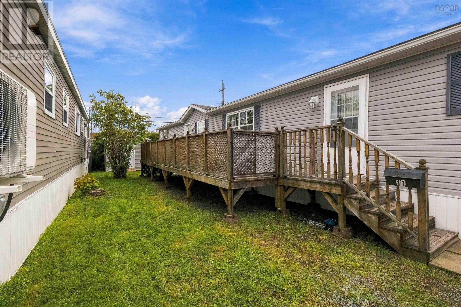 11 Wilson Avenue, Dartmouth, Nova Scotia  B2Y 2B2 - Photo 3 - 202623587
