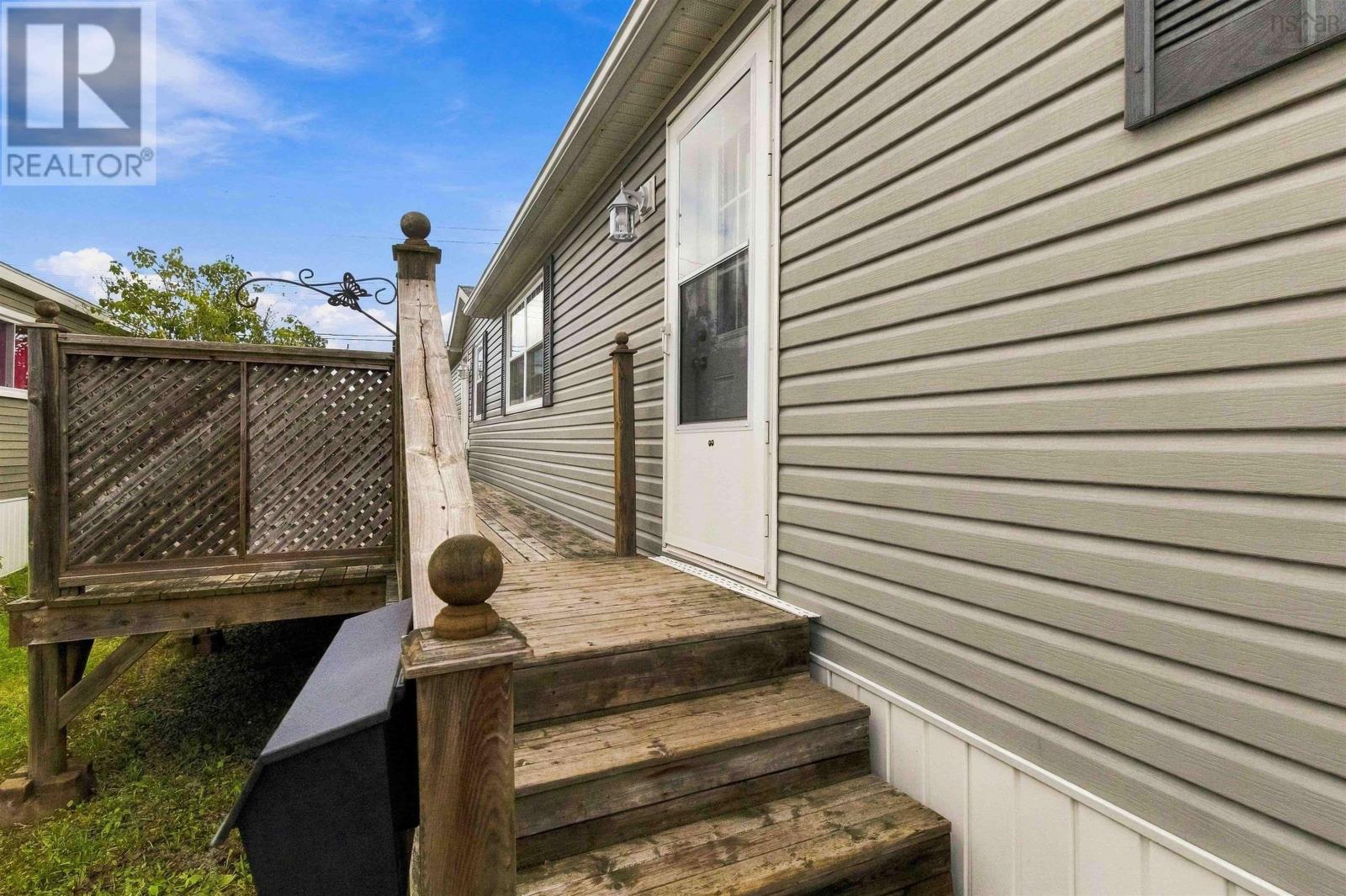 11 Wilson Avenue, Dartmouth, Nova Scotia  B2Y 2B2 - Photo 4 - 202623587