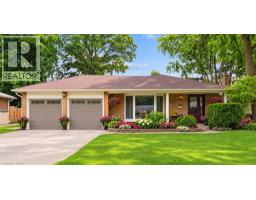 2033 SAXON Road, Oakville, Ontario