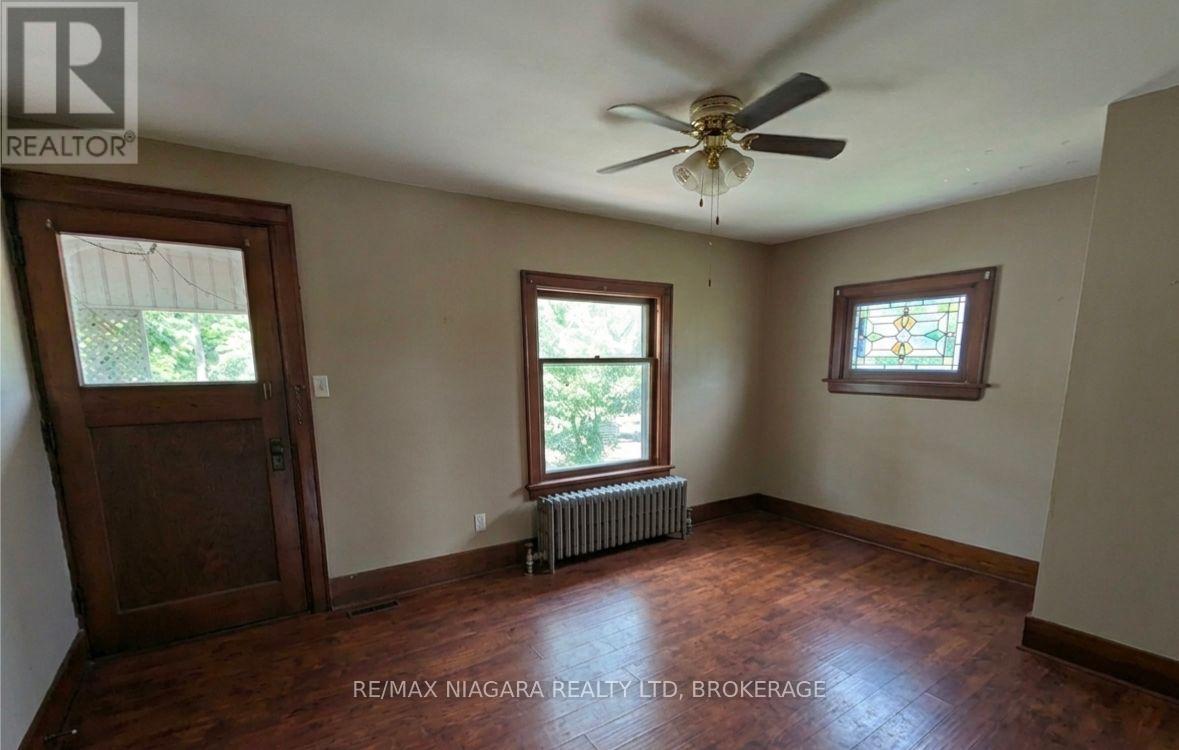 5078-5086 Fifth Avenue, Niagara Falls, Ontario  L2E 4S5 - Photo 13 - X13806508