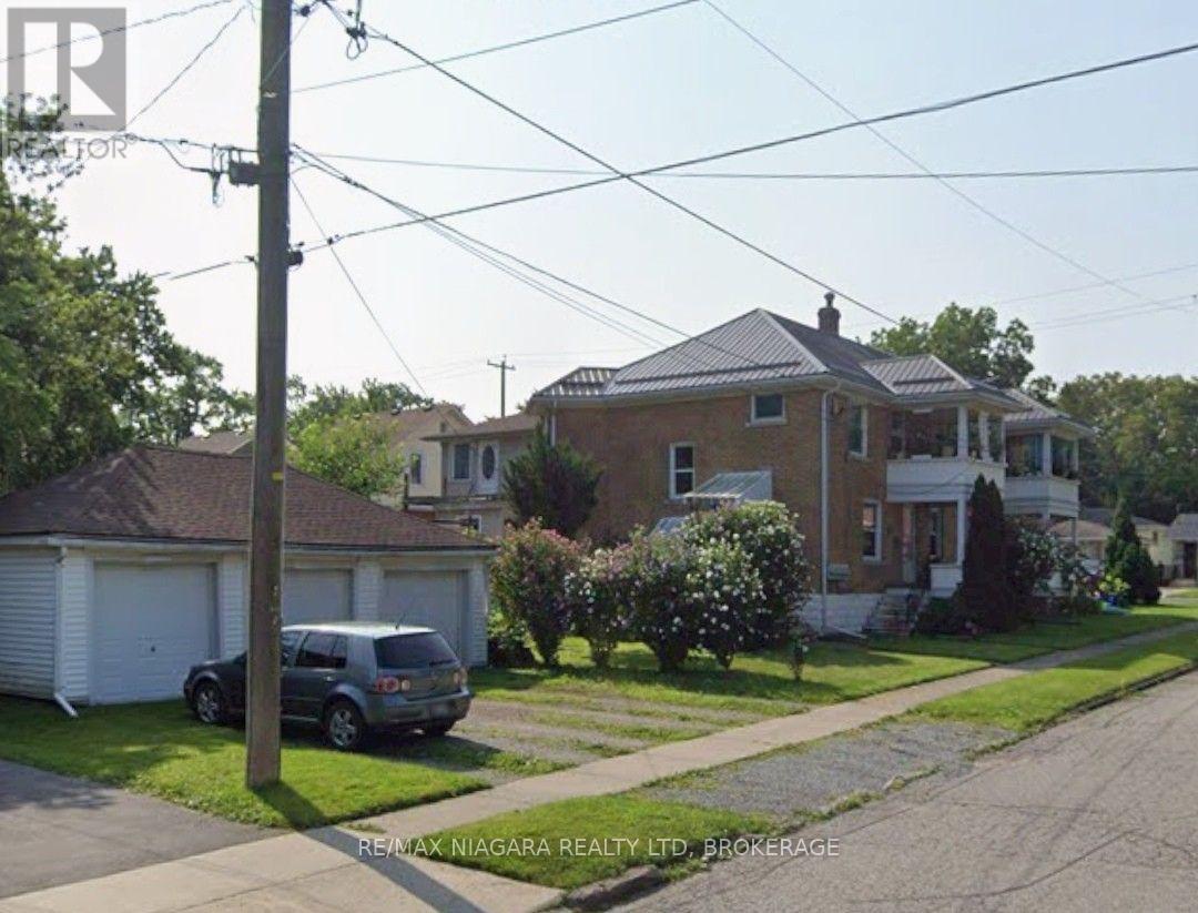 5078-5086 Fifth Avenue, Niagara Falls, Ontario  L2E 4S5 - Photo 2 - X13806508