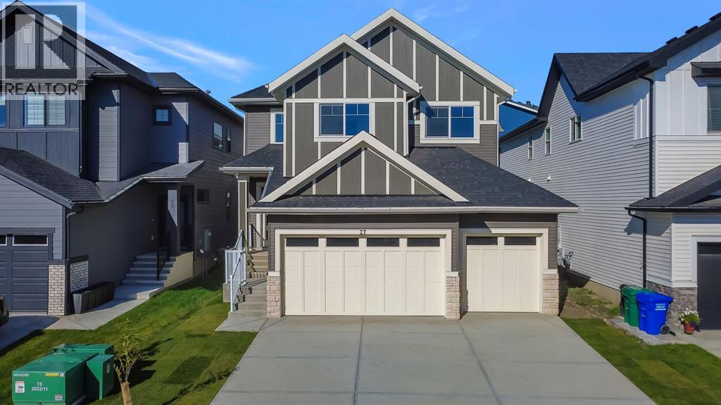 27 Heritage Close, Cochrane, Alberta  T4C 2G8 - Photo 1 - A2346614