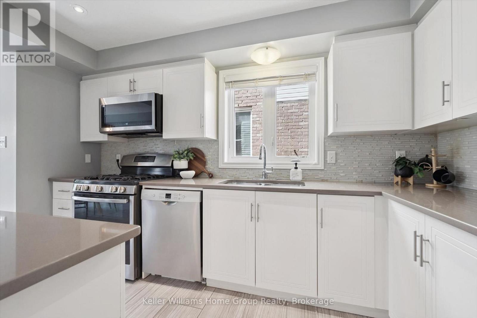 53 Aberdeen Street, Centre Wellington, Ontario  N1M 0C1 - Photo 10 - X13806510