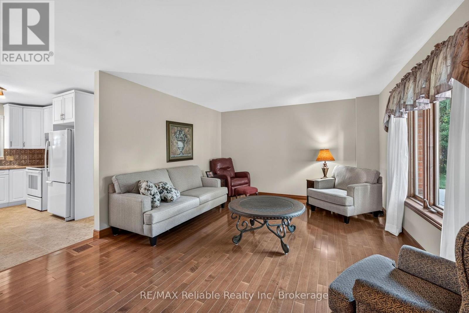 183 Spencer Street, Central Huron, Ontario  N0M 1L0 - Photo 7 - X13806550