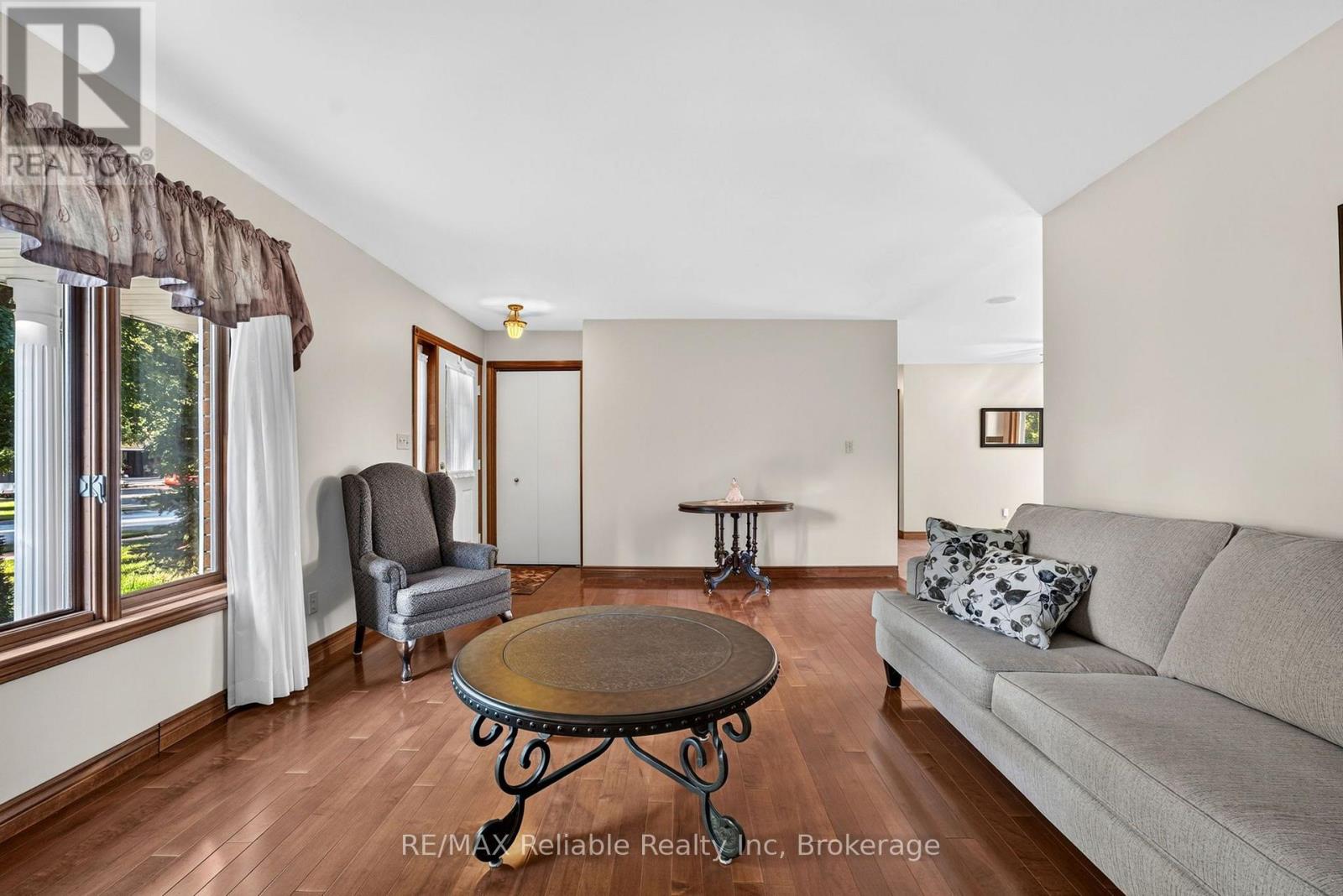 183 Spencer Street, Central Huron, Ontario  N0M 1L0 - Photo 8 - X13806550