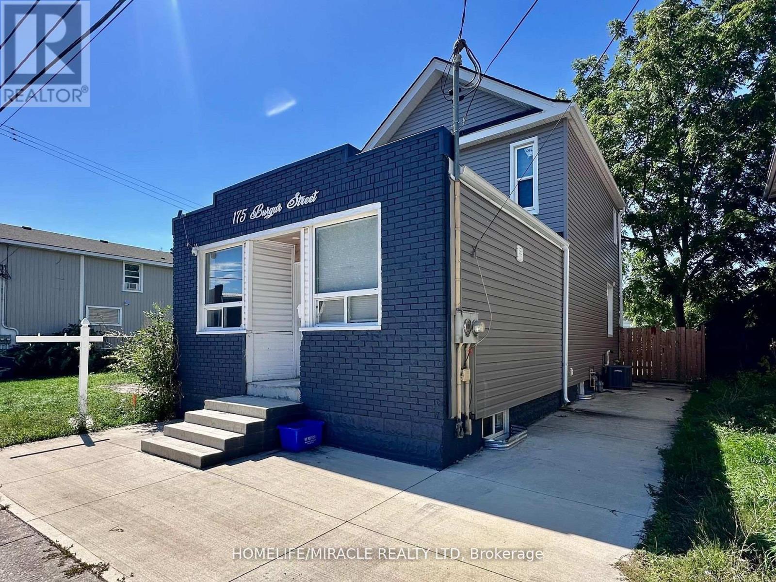 175 BURGAR STREET, Welland, Ontario