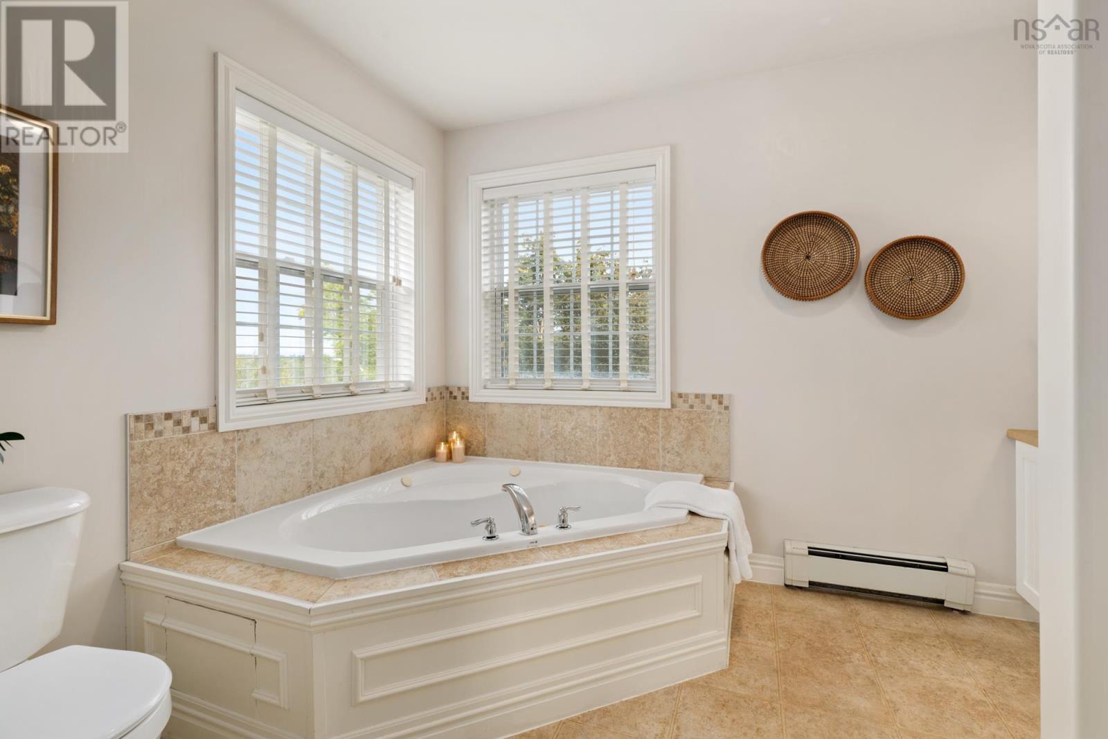 141 Sawmill Crescent photo 33