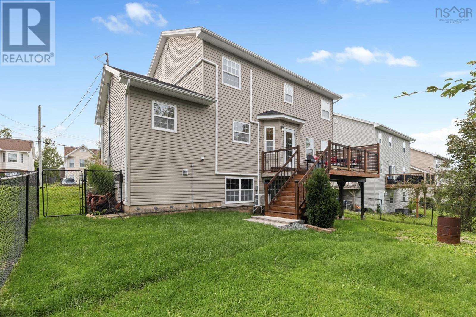 141 Sawmill Crescent photo 41