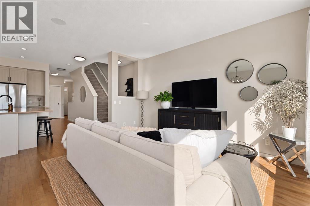 124 Masters Crescent SE, Calgary, Alberta  T3M 2M9 - Photo 9 - A2318769