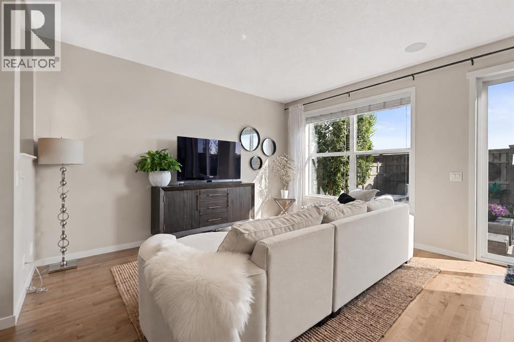 124 Masters Crescent SE, Calgary, Alberta  T3M 2M9 - Photo 10 - A2318769