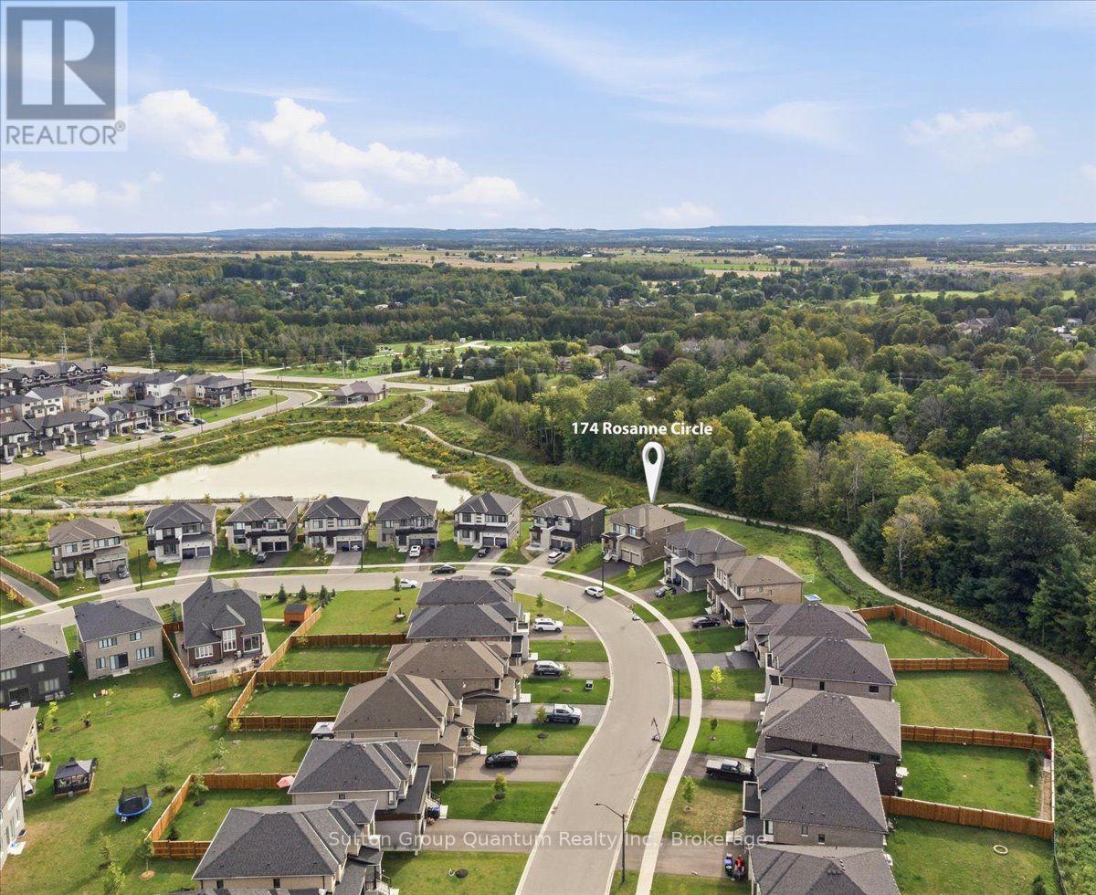 174 ROSANNE CIRCLE, Wasaga Beach, Ontario