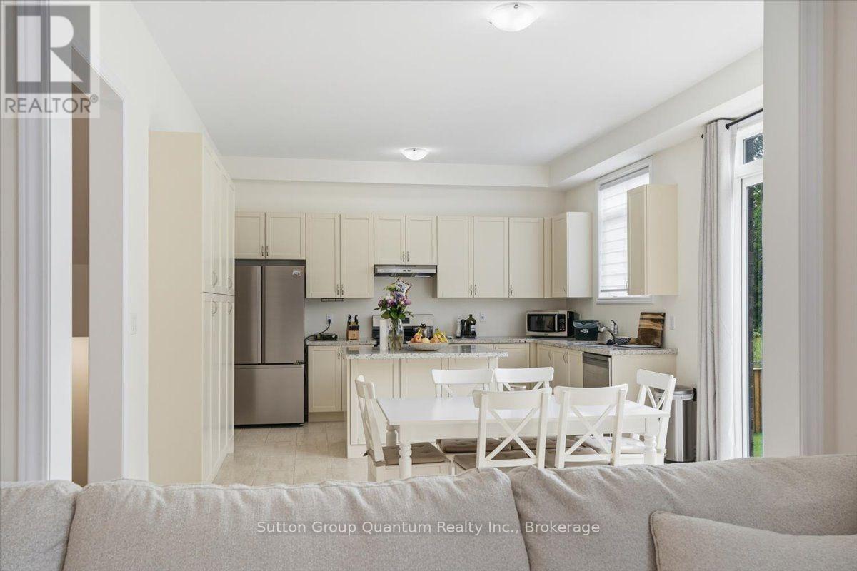 174 Rosanne Circle, Wasaga Beach, Ontario  L9Z 1J7 - Photo 46 - S13806074