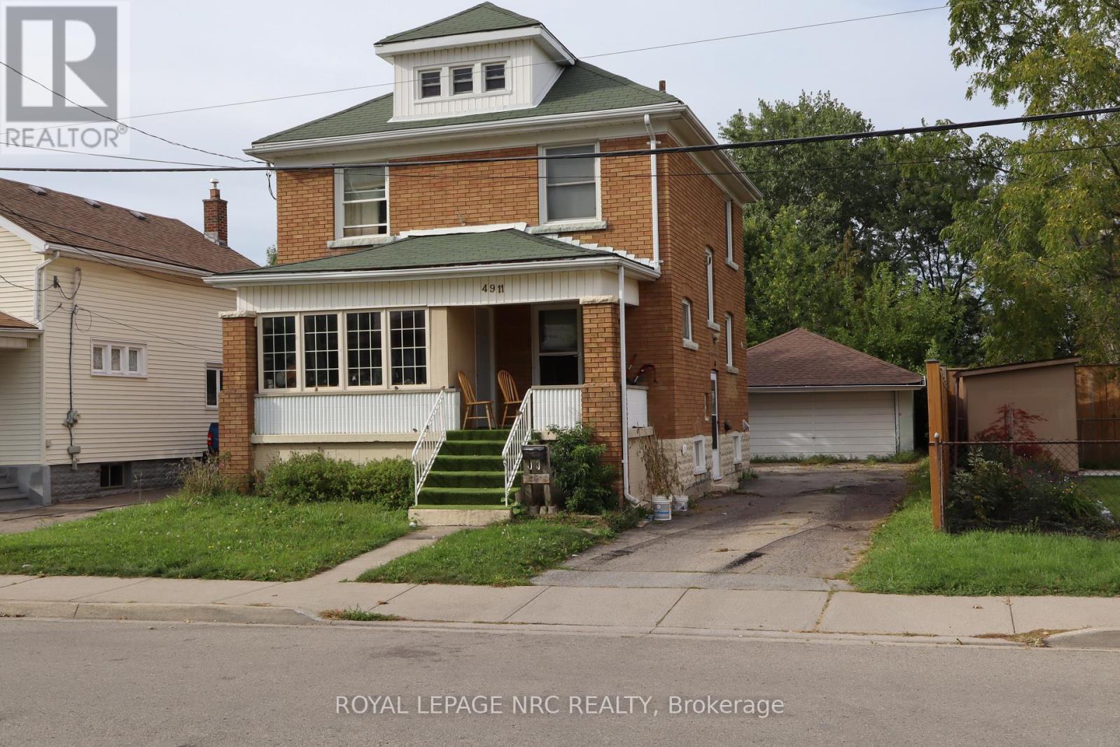 4911 MAPLE STREET, Niagara Falls, Ontario