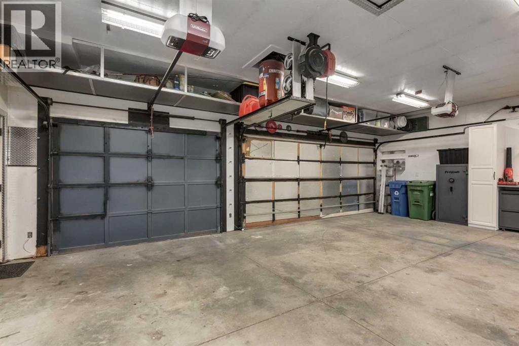 72 Heston Street Nw, Calgary, Alberta  T2K 2C1 - Photo 42 - A2345802