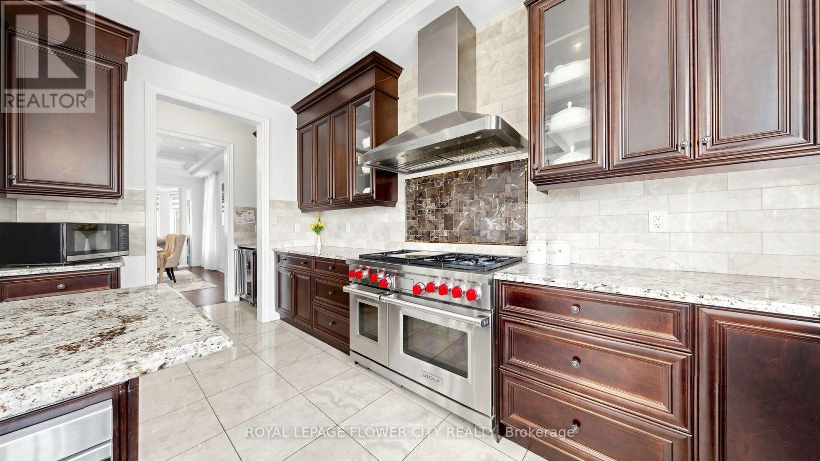 12 Paradise Valley Trail, King, Ontario  L7B 0A5 - Photo 10 - N13651974