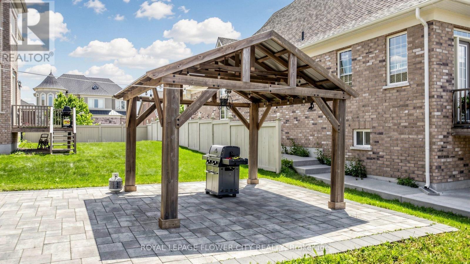 12 Paradise Valley Trail, King, Ontario  L7B 0A5 - Photo 45 - N13651974