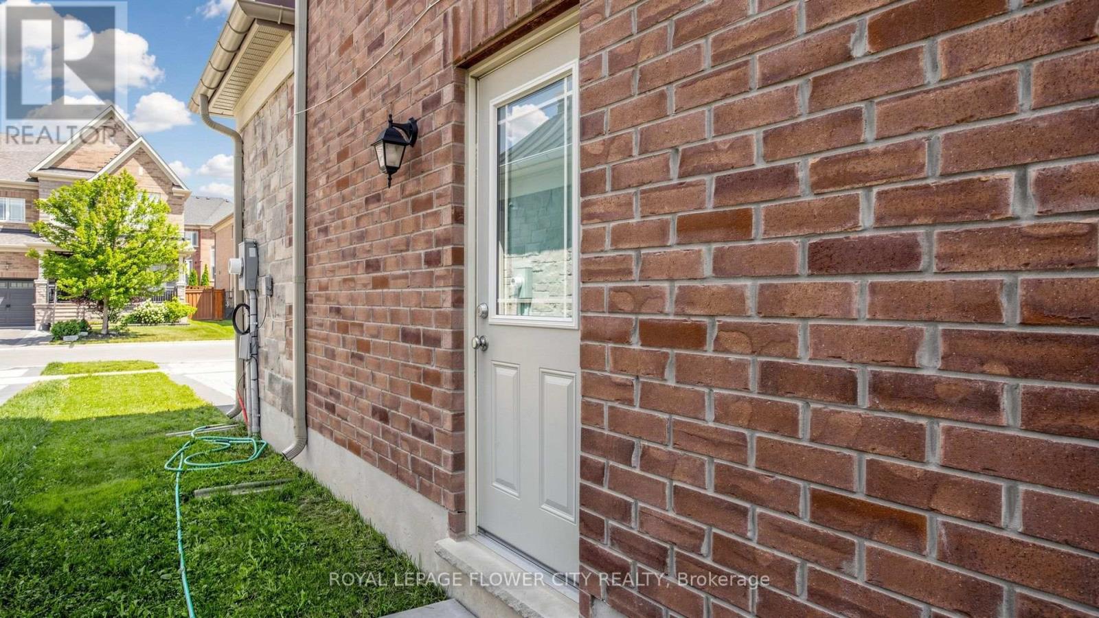 12 Paradise Valley Trail, King, Ontario  L7B 0A5 - Photo 49 - N13651974