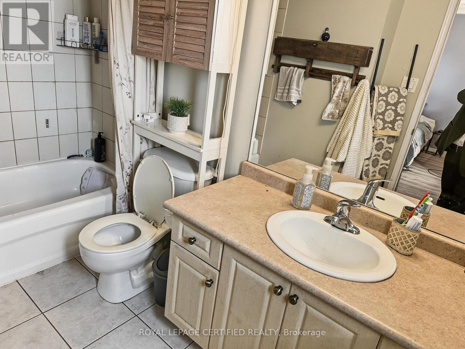 64 Admiral Crescent, Essa, Ontario  L0M 1B4 - Photo 13 - N13754334