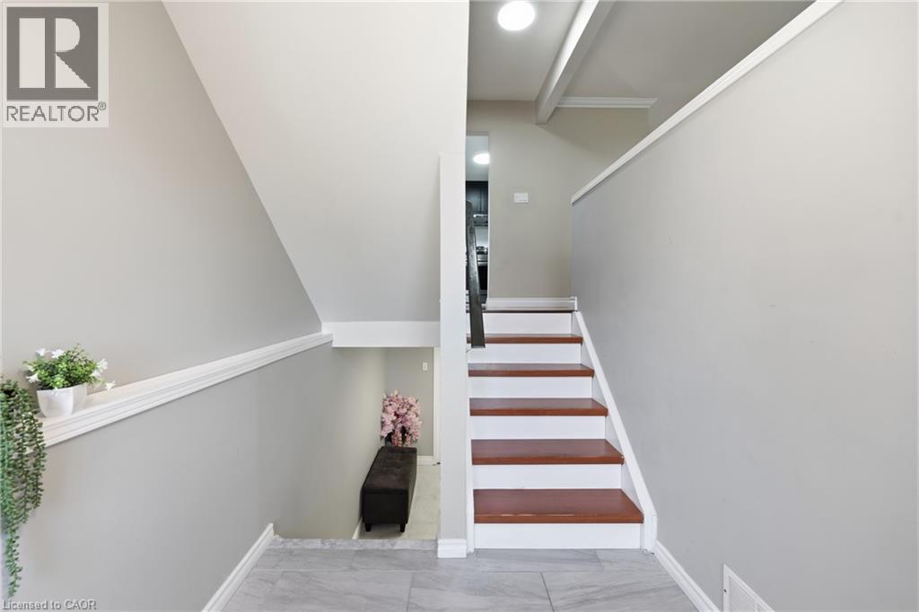 63 Folkestone Avenue, Hamilton, Ontario  L8V 4N1 - Photo 26 - 40861693