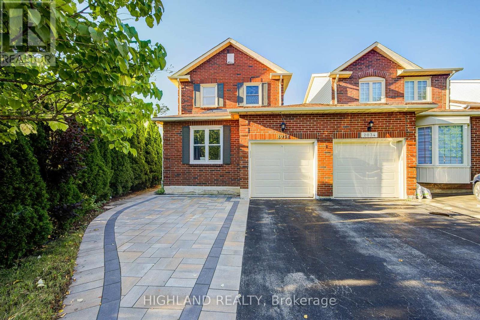 2032 GLENADA CRESCENT, Oakville, Ontario