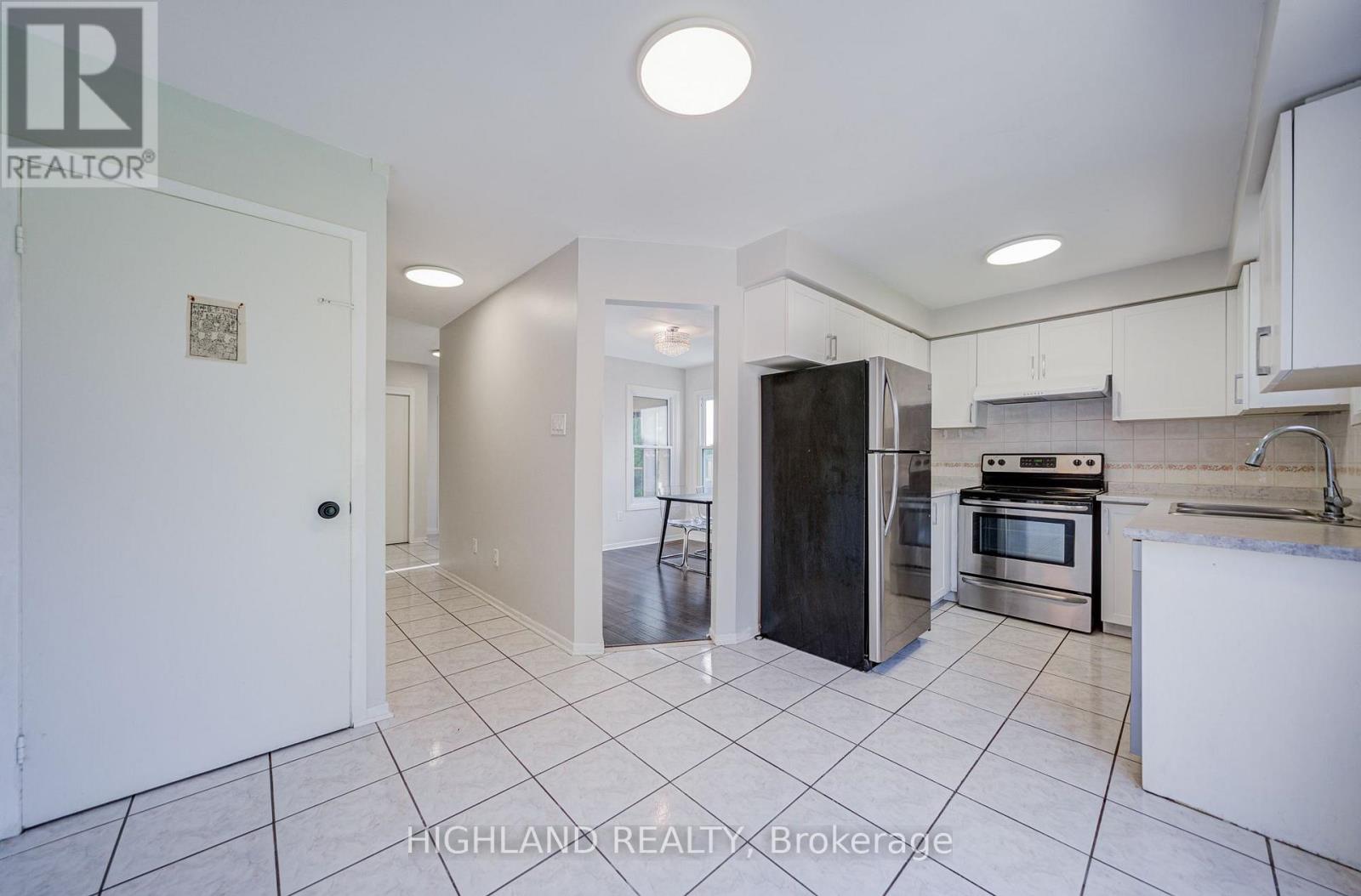 2032 Glenada Crescent, Oakville, Ontario  L6H 4M5 - Photo 13 - W13806620