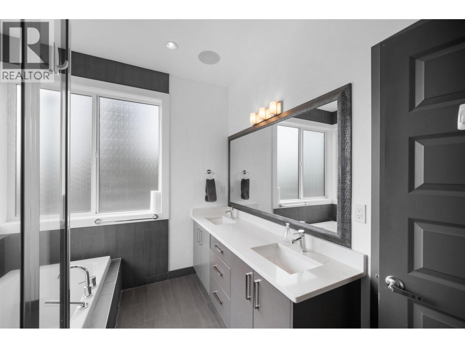 7493 Gatineau Place, Vancouver, British Columbia  V5S 2S3 - Photo 30 - R3164502