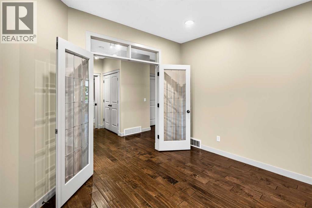 74 Autumn Circle Se, Calgary, Alberta T3M 0J7 - Photo 4 - A2345804